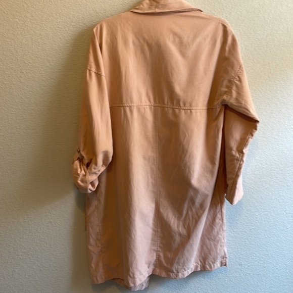 Lightweight jacket - Picture 5 of 6